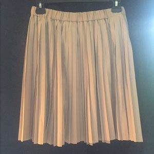 Kate Spade Saturday Pleated Skirt Nude Small